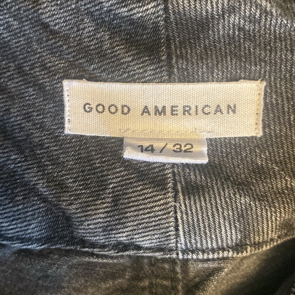 Good American Black Denim Mini Skirt - Picture 3 of 4